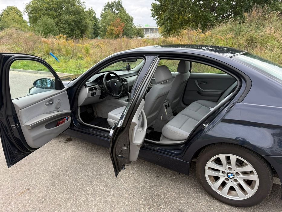 BMW E90, 2.0Benzyna, Automat, 2005Rok
