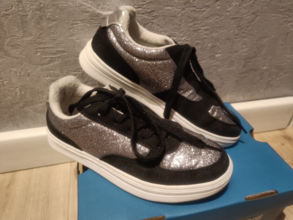 buty, sneakersy, półbuty dziewczęce srebrne Sprandi r.36