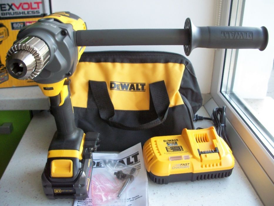 Бесщеточная дрель миксер DEWALT DCD130B тушка