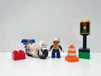 Lego DUPLO 5679 motocykl policyjny, policja, światła, pachołek, klocki