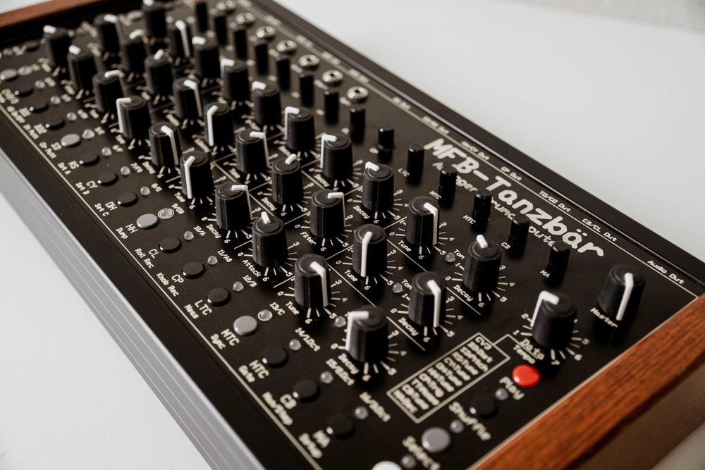Drum Machine MFB Tanzbar
