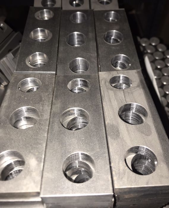 Wahacz rolki przesuwu górny