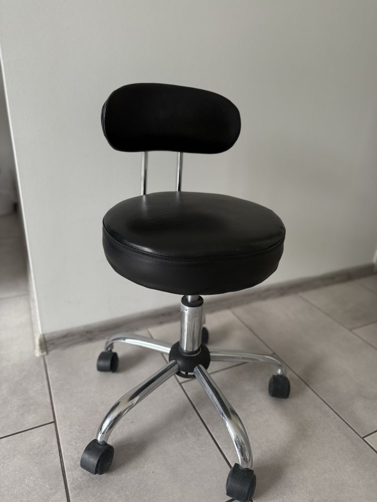 Taboret kosmetyczny