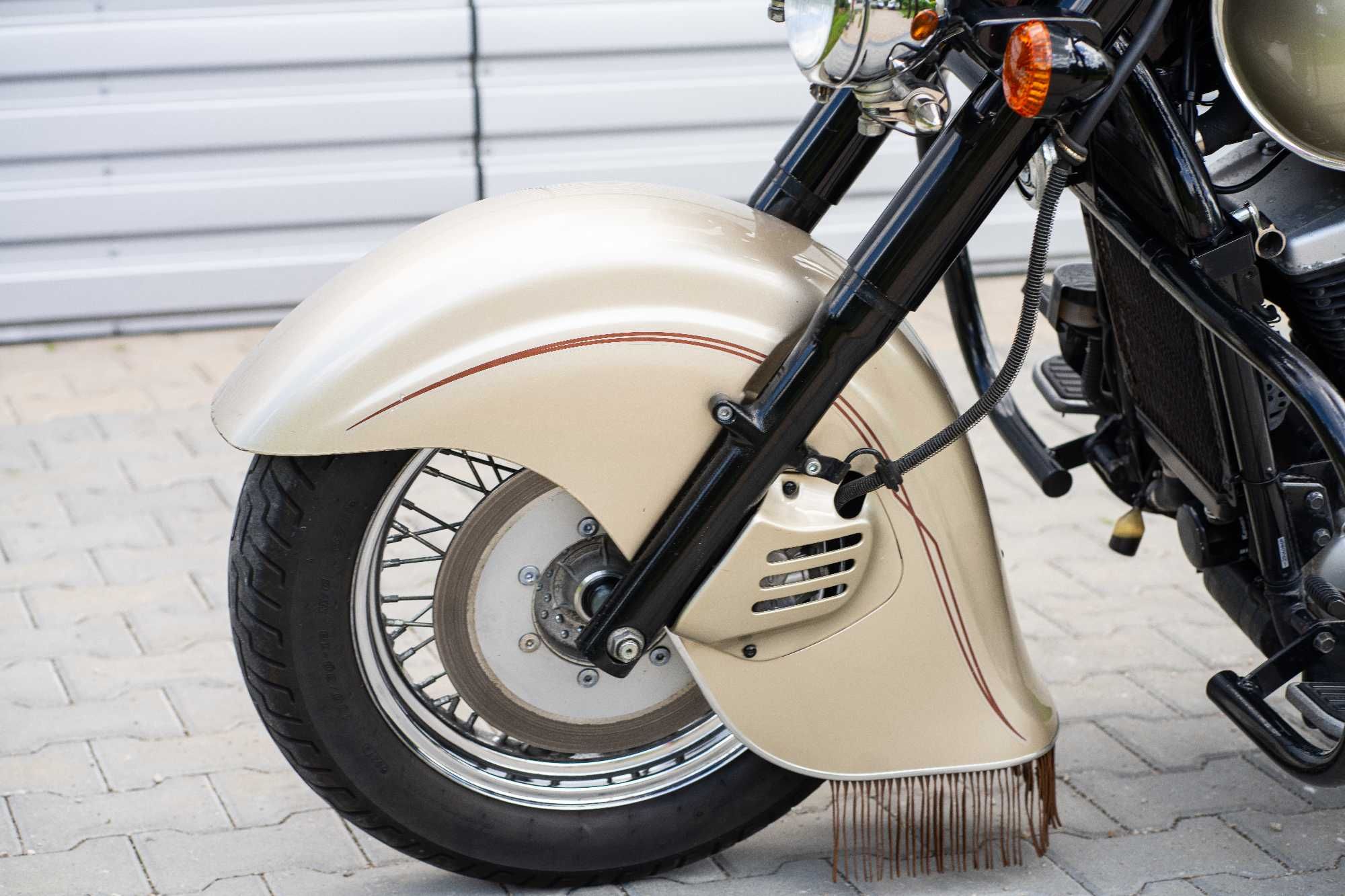 Kawasaki VN 800 Vulcan Drifter | Indian Chief