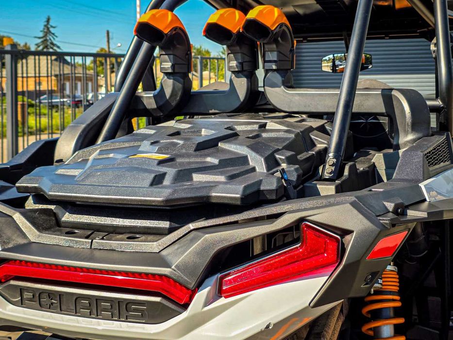 Мотовсюдехід баггі Polaris RZR Xp 1000 High Lifter