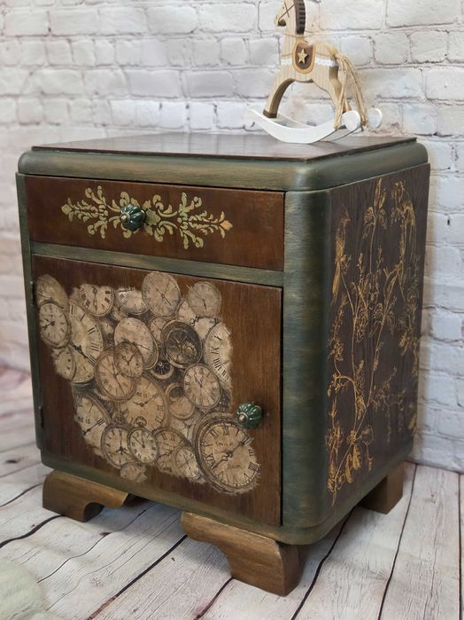 Stoliki nocne, po odnowieniu