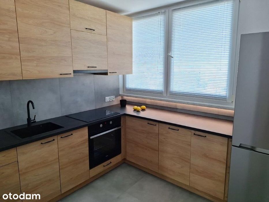 OŁAWA! Komfortowe mieszkanie z balkonem po całkowitym remoncie.