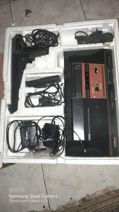 The sega master sistern completa + pistola laser
