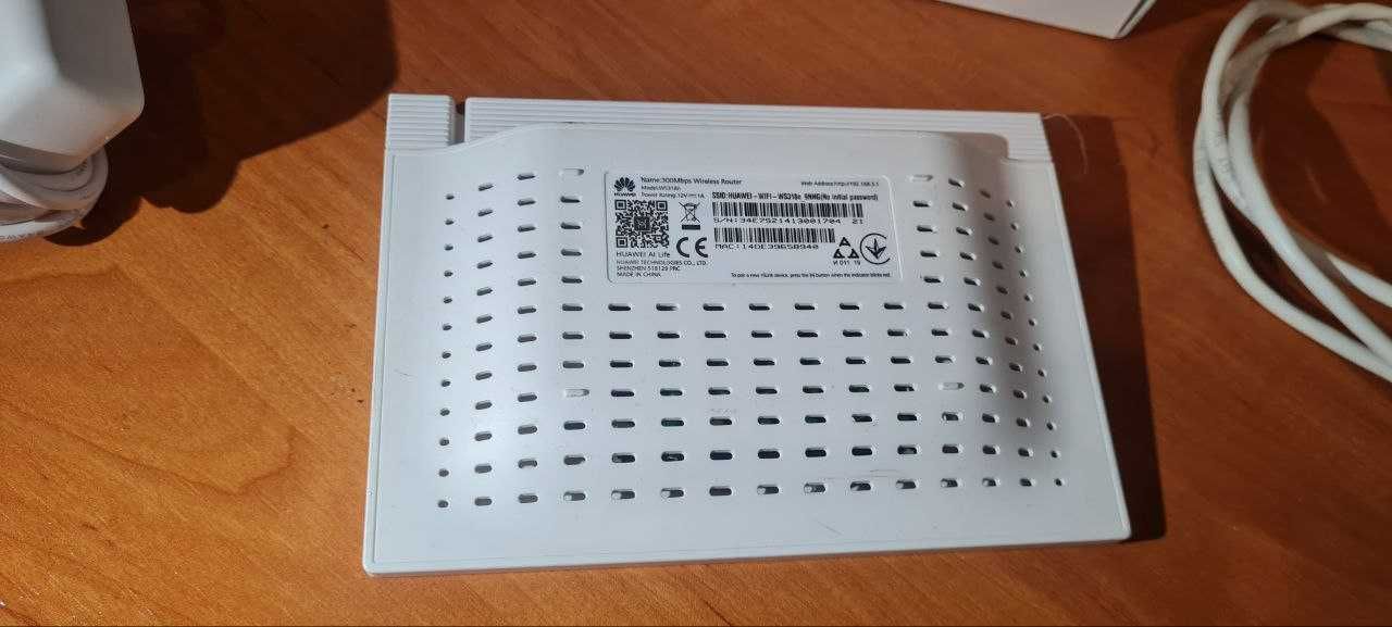 Wi Fi роутер Huawei WS318n