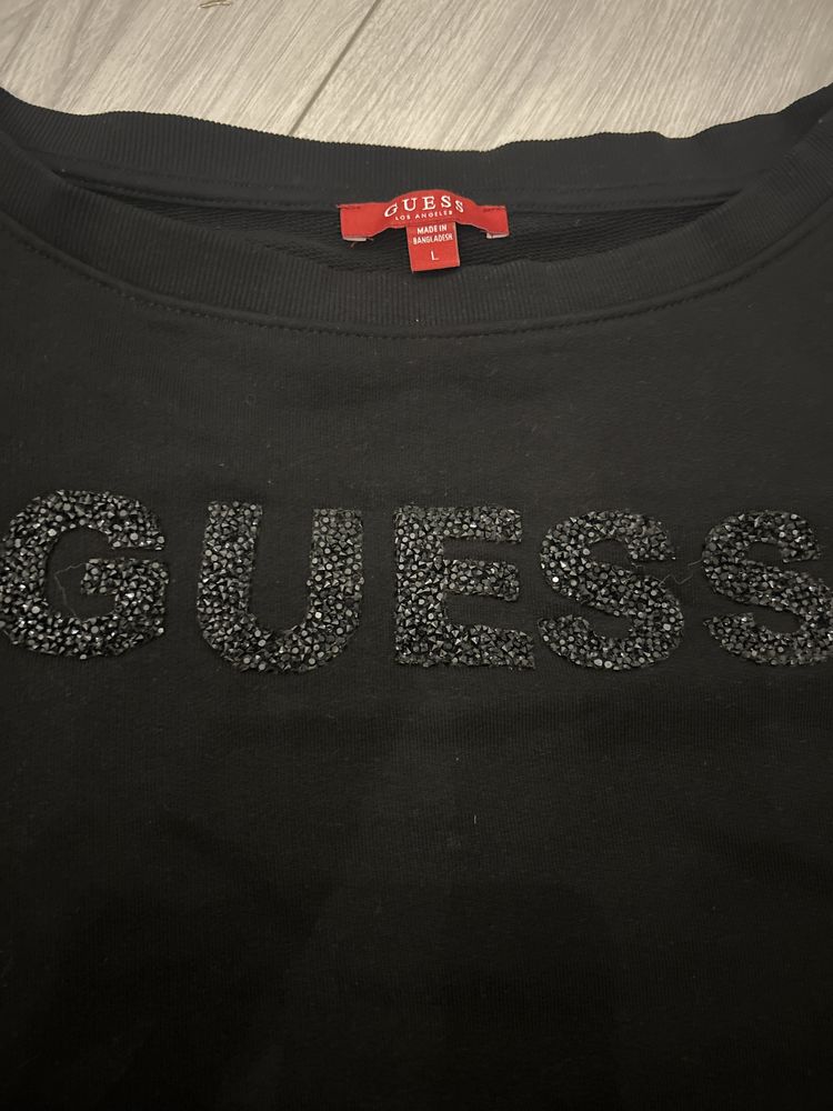 Czarna bluz Guess