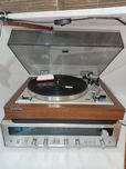 Amplificador ACIKO ata 235 - Gira disco SANYO tp 152 (LER ANUNCIO)