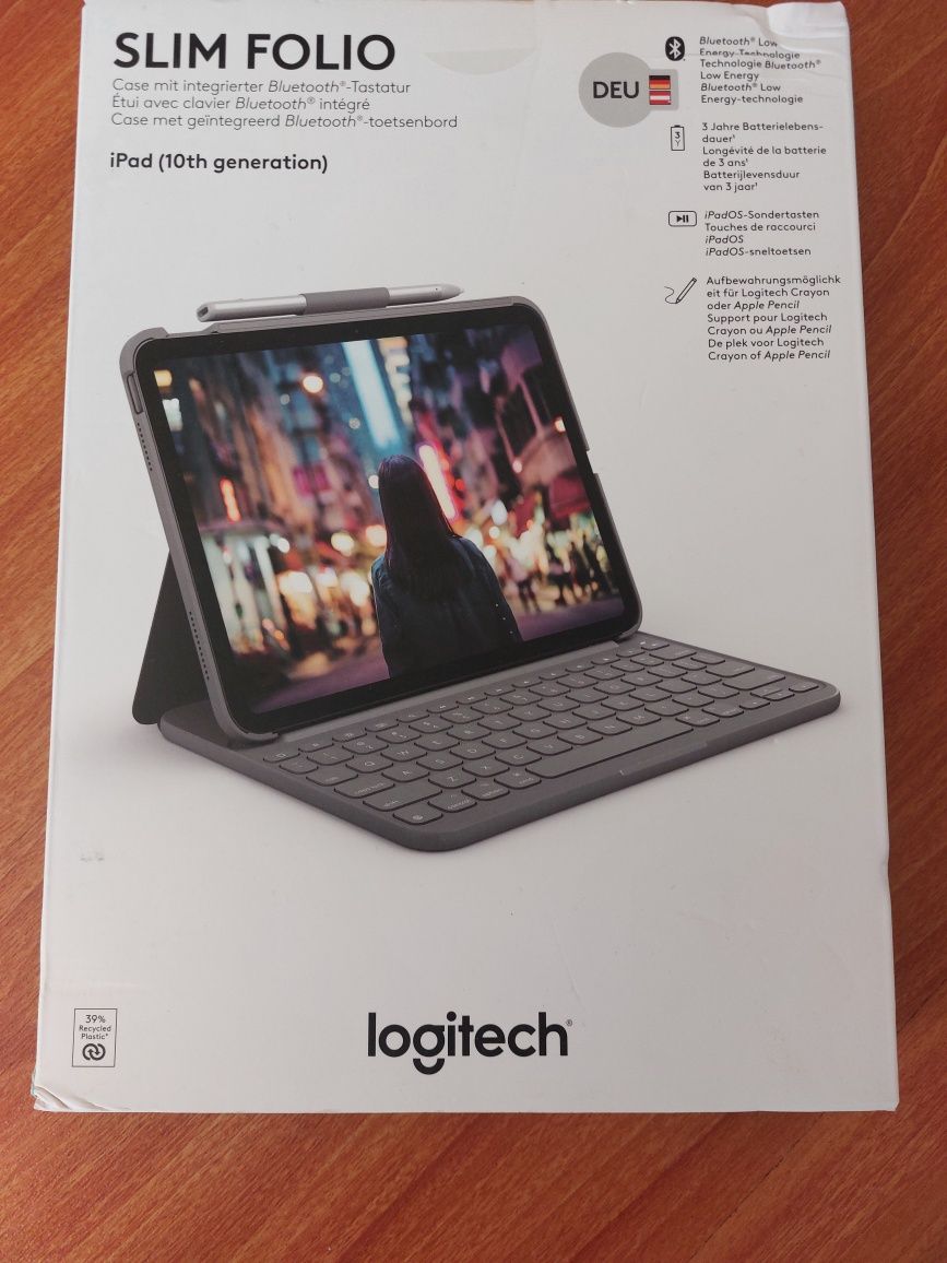Logitech Slim Folio Keyboard для Apple iPad 10 10.9 2022 11 2025
