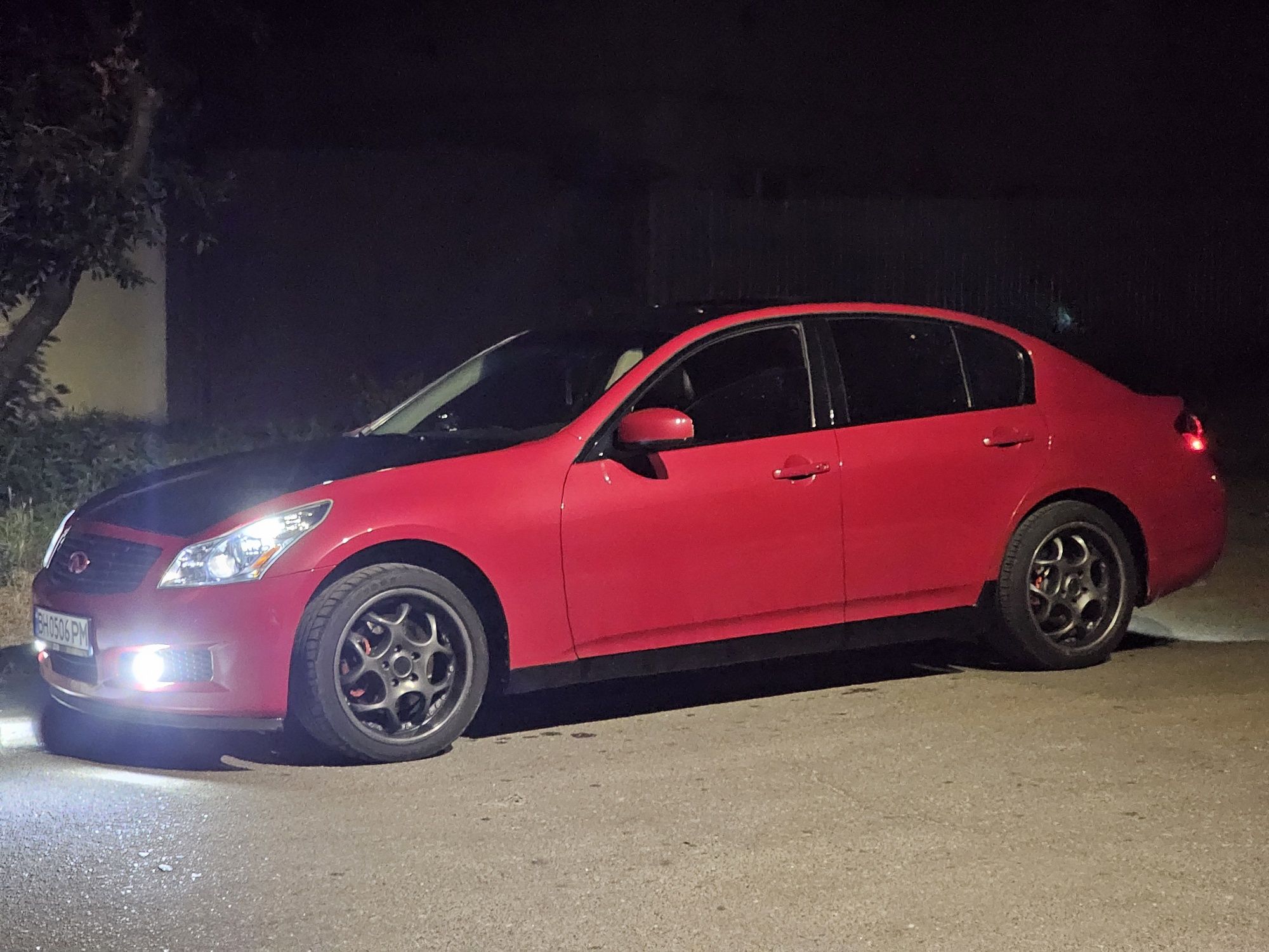 Infiniti g35 x  газ/бензин