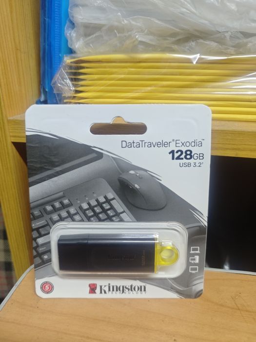 Pen drive Kingston DTX 128GB