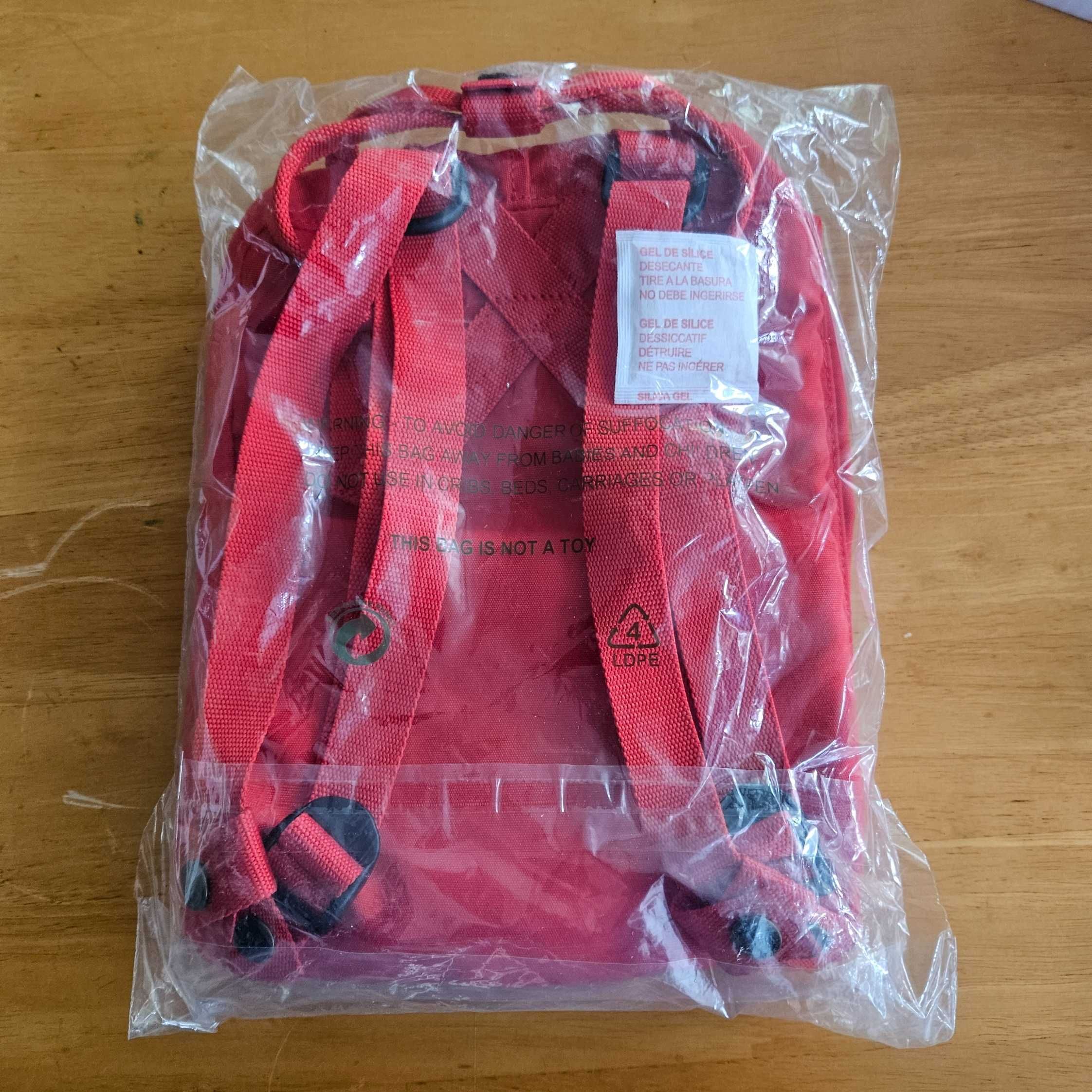 Re-Kanken MINI Fjallraven - 320 Red/czerwony