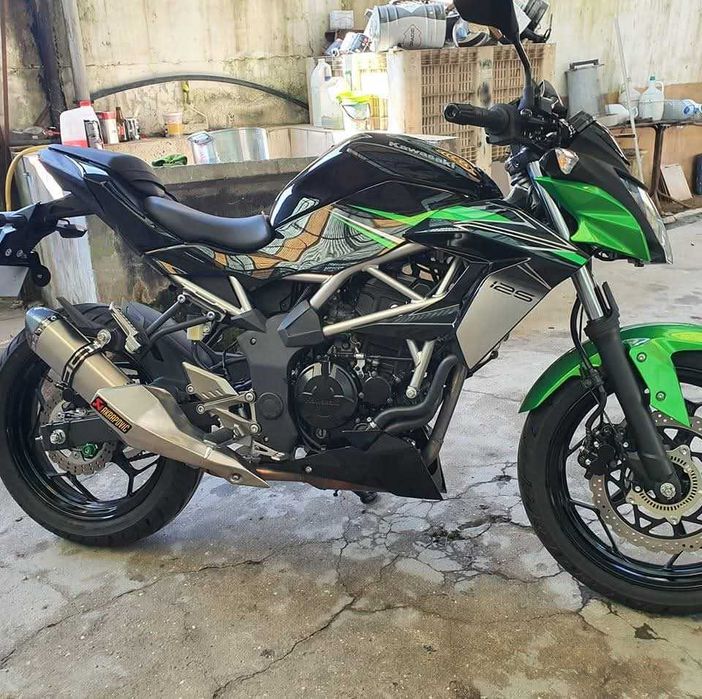 Kawasaki z125 Naked nova