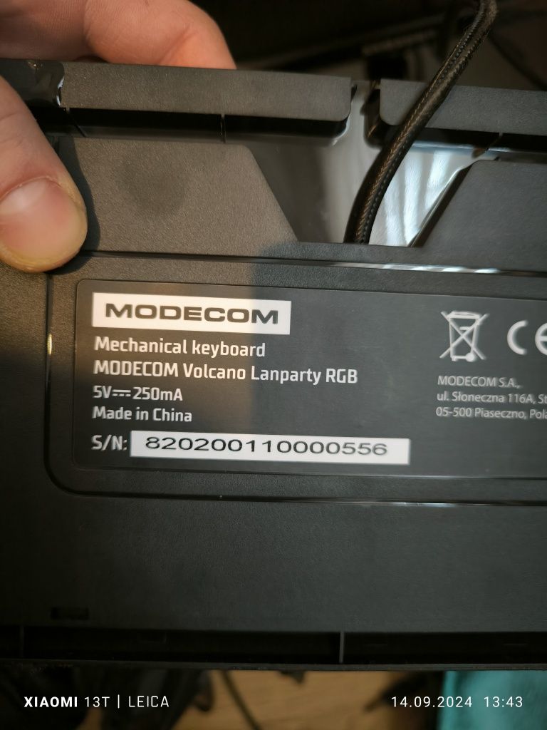 Komputer SHIRU 7200 i5 + klaw.. Monitor słuchawki. Mikrofon