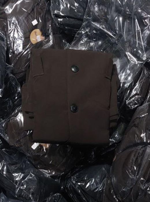 Костюм 2-ка
Піджак + Спідниця-шорти 

Модель #580

Тканина:  костюмка