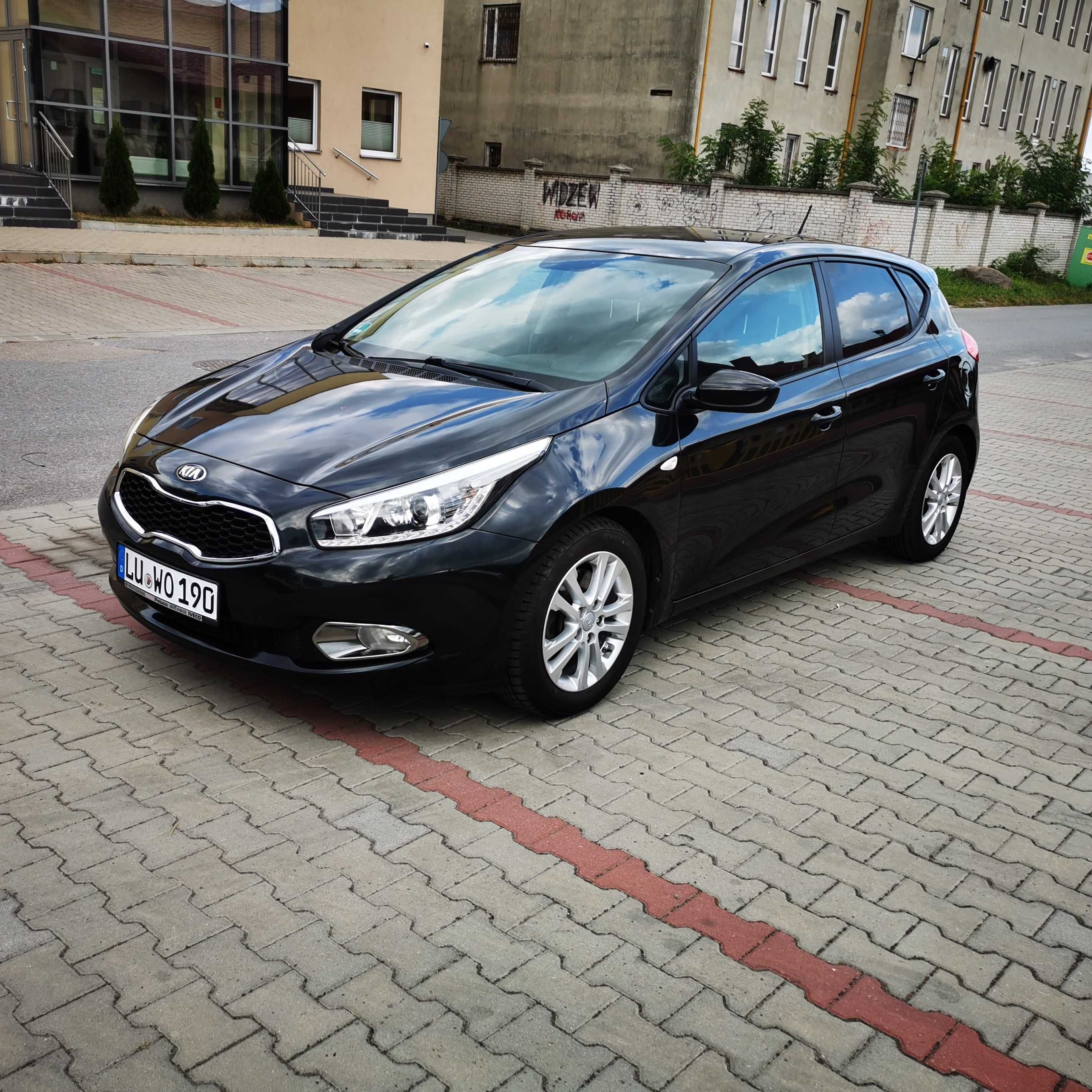 KIA Ceed 1.6 crdi 16v automat  2015r Super Stan