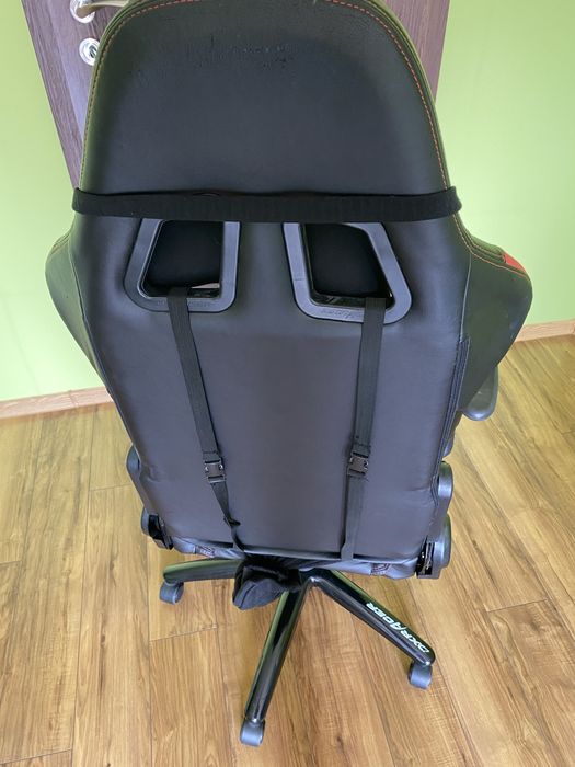 Fotel gamingowy DxRacer