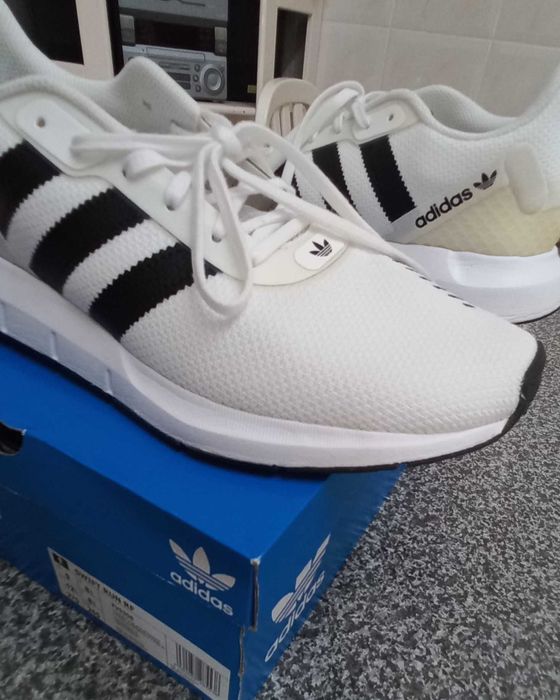 Adidas Sapatilhas Swift Run 42 usadas só 1 dia. Novas.