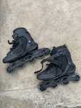 2 pares de patins semi novos