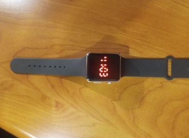 Nowy nieużywany Smartwatch