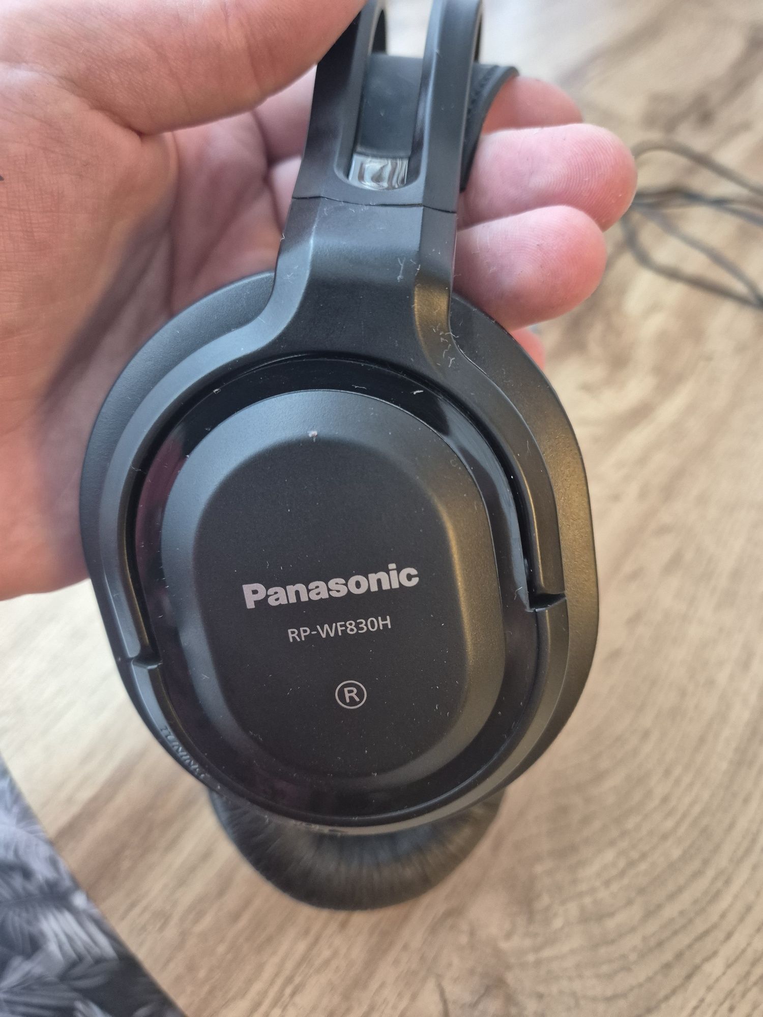 Навушники Panasonic RP-WF830T