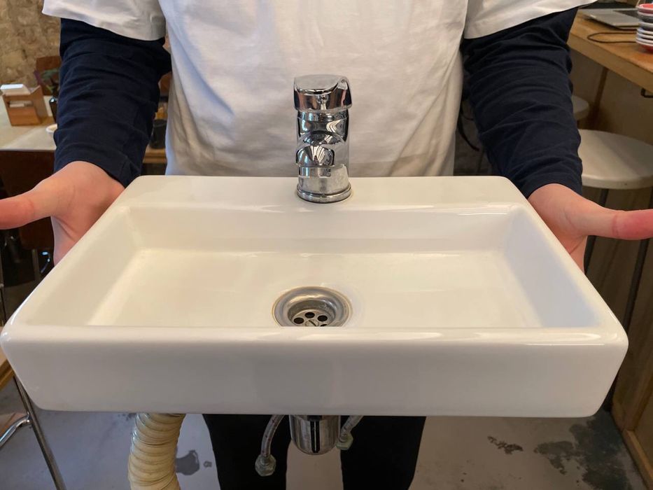 Комплект змішувач з умивальником