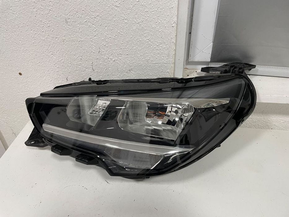 opel corsa f lampa reflektor lewy ladny cala kompletna