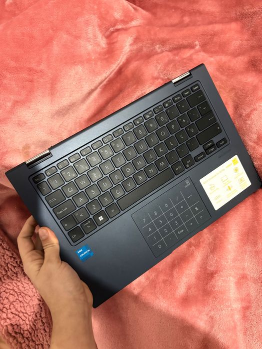 Vendo portátil ( novo) ASUS VIVOBOOK FLIP 14