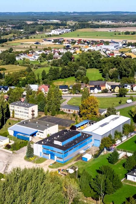 Sprzedaż nieruchomości przemysłowej (hale produkcyjne i biura )
