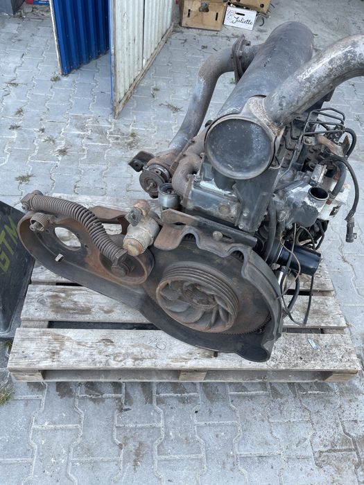 Двигун дизельний Kubota V3300 Турбо
