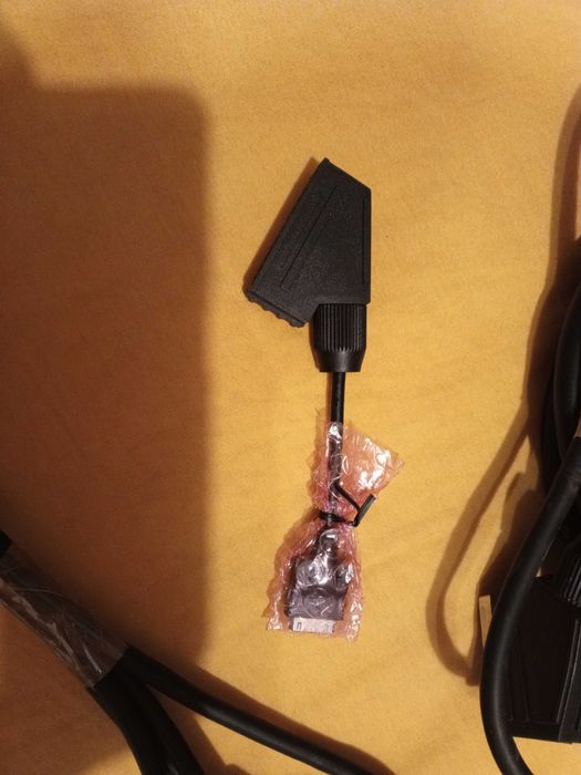 5szt kable euro VHS do magnetowidu i jedna przejściówka (markowe)