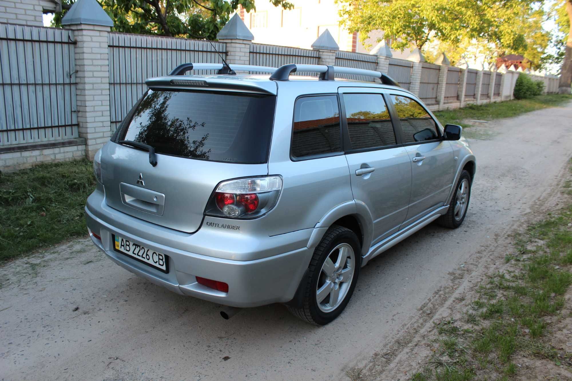 Mitsubishi Outlander 2.4i АКПП