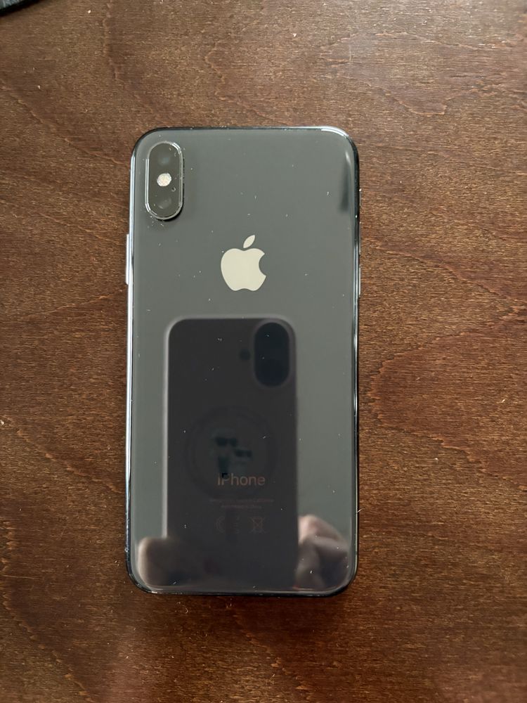 iPhone X 64GB czarny