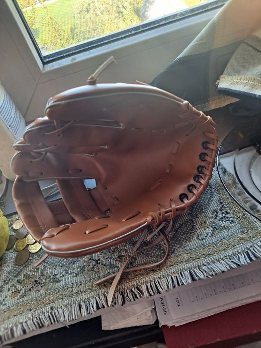 Rekawica do baseballa