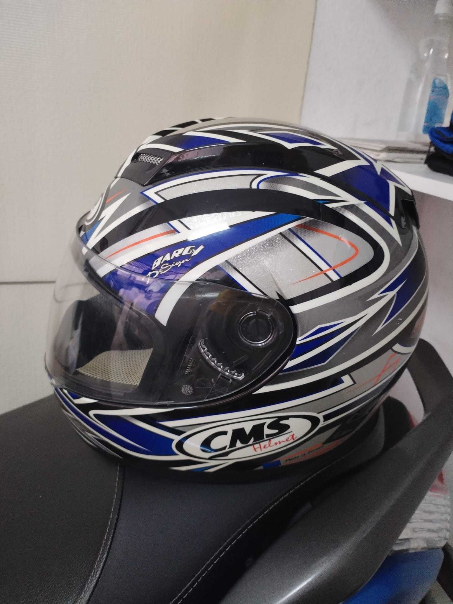 Capacete de mota