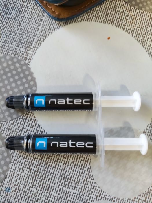 Pasta termo przewodząca natec