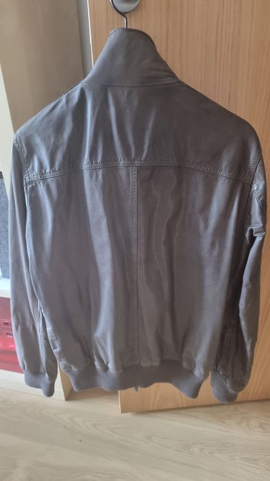 Casaco em pele genuina castanho THROTTLEMAN