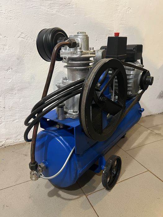 Воздушный компрессор