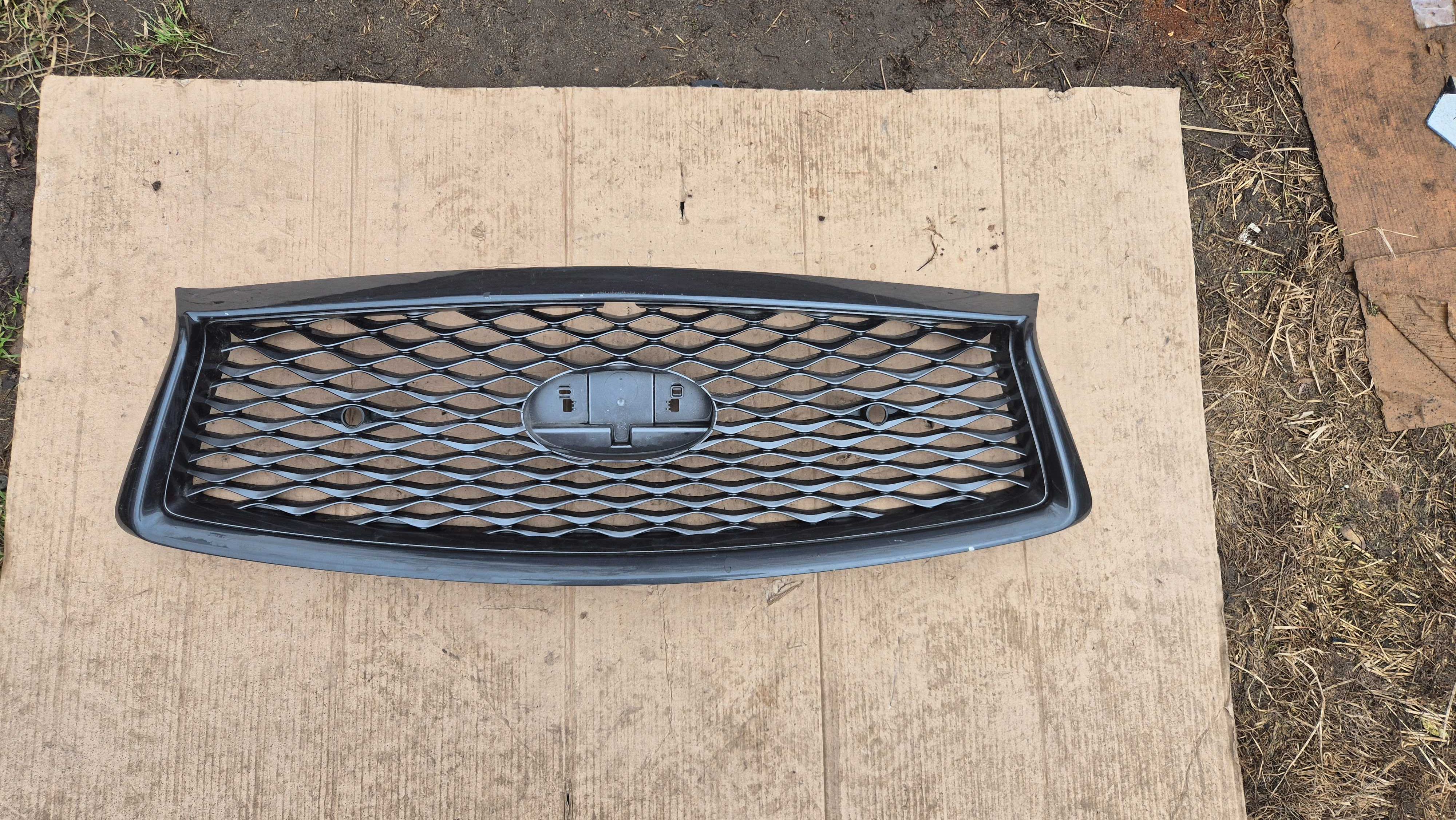 Grill atrapa CHROM INFINITI Q50 Q 50