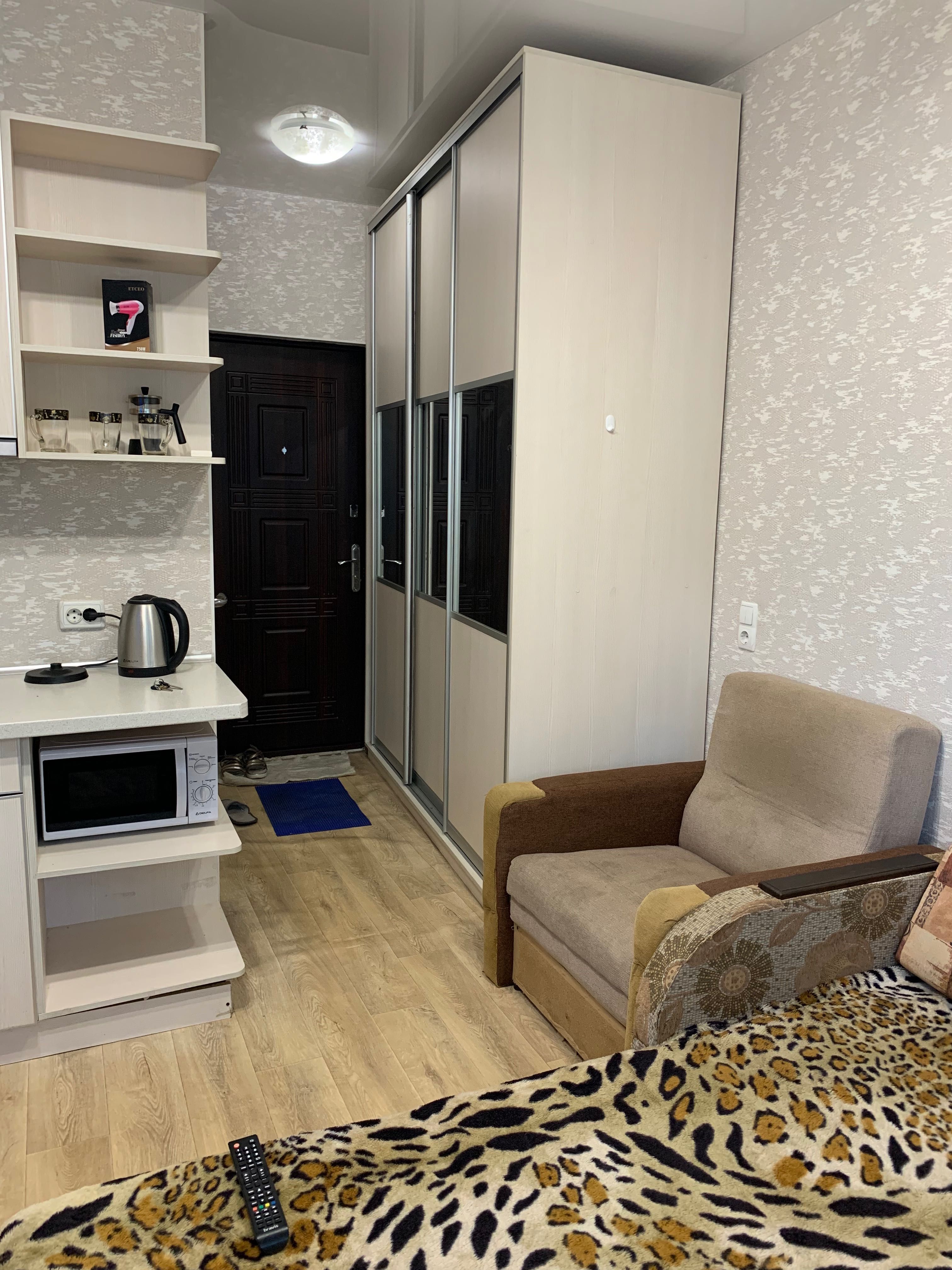 Посуточно  метро Захисників стадіон Металіст