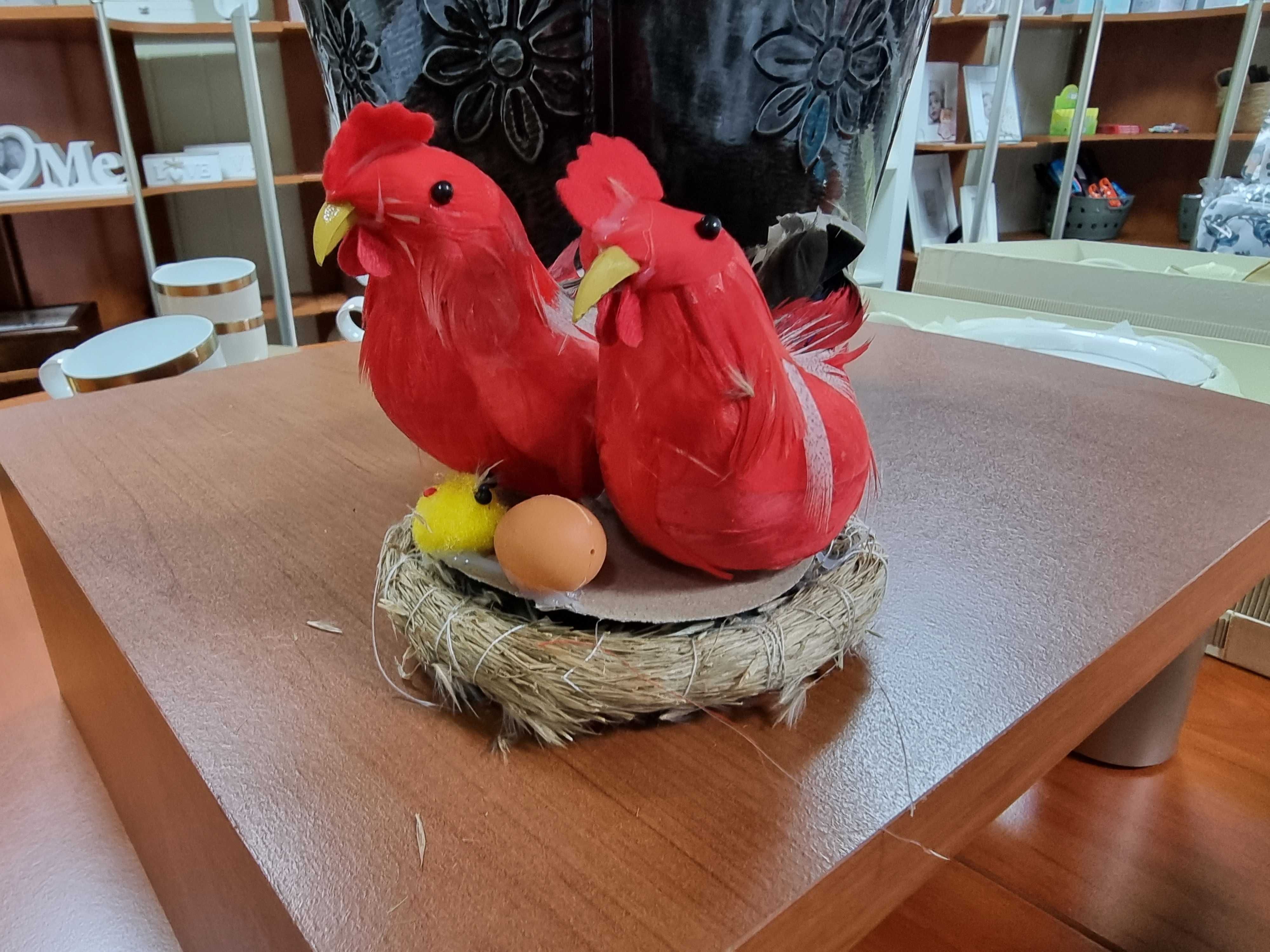 Figurki kury Wielkanocne do stroików stół wielkanocny figury kurczaki