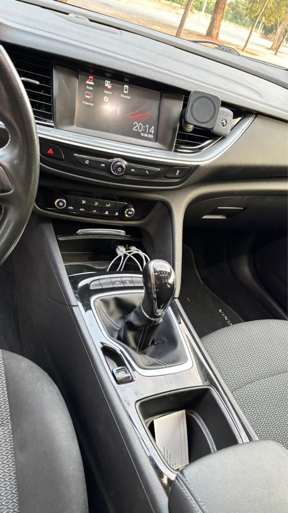 Opel Insignia B 1.6 EcotecD