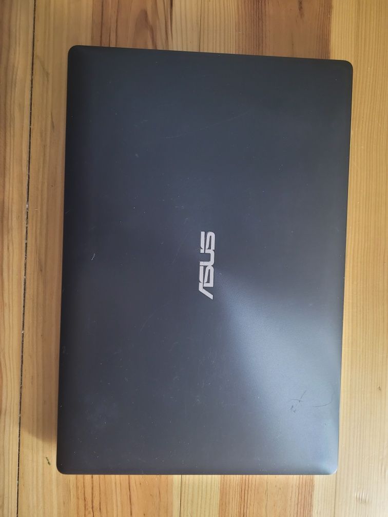 Notebook Asus F553M