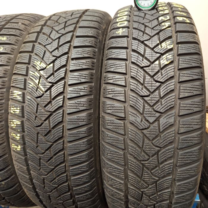 205/60R16 Dunlop WinterSport 5