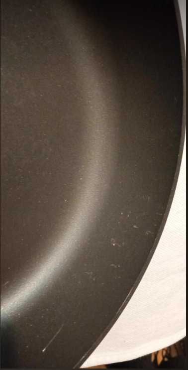 ERNESTO Patelnia aluminiowa z pokrywką, Ø 28 cm