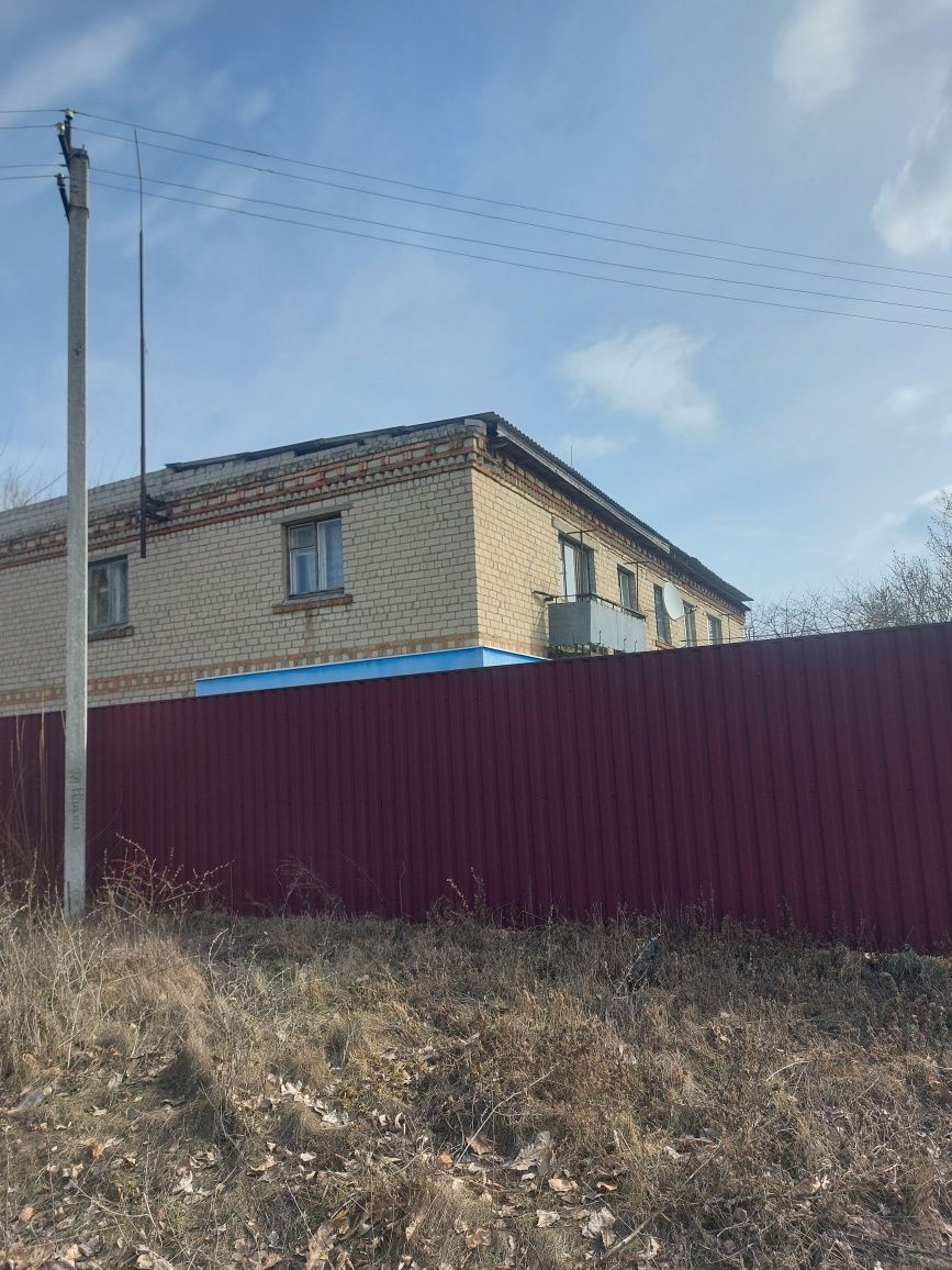 Продам 2 комнатную квартиру