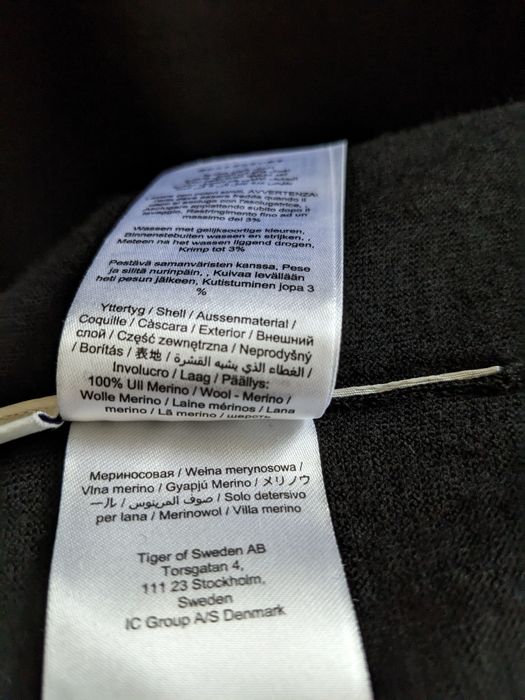 Гольф водолазка Tiger of Sweden, 100%меринос, шведський преміум-бренд